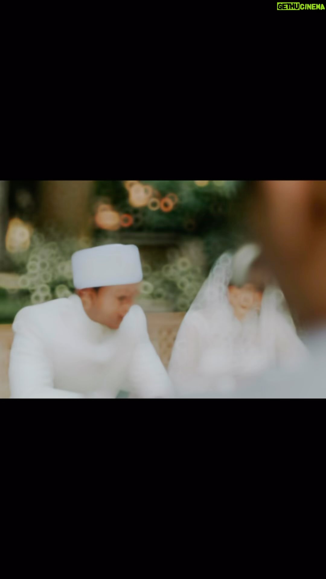 Ricky Komo - 1.3K Likes - happy anniversary Madre, terimakasi selalu ada dalam setiap langkah,usaha dan perjuangan aku untuk selalu mencoba memberikan yang terbaik buat kamu dan Summer, i love you madre ❤️ @brinashabyna