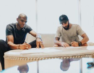 Ricky Rubio Instagram - ... officially official 🖊 let’s have some fun @suns nation.