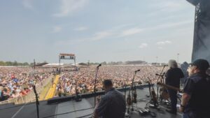 Ricky Skaggs Instagram - So great to be with you all today playing our music at @railbirdfestival in Lexington, Ky.! 🎶“Oh, the sun shines bright, on my old Kentucky home”🎶 📷: @81crowe