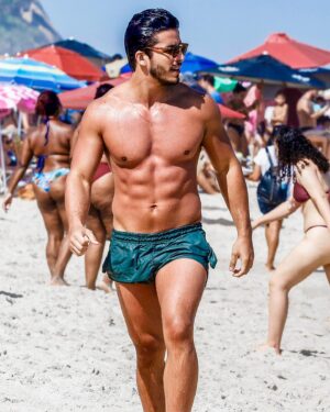 Ricky Tavares Instagram - Fim de semana de sol no RJ 🥰