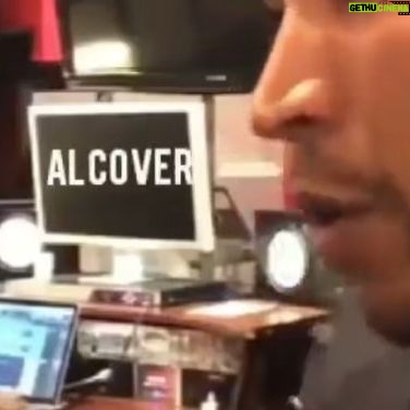 Rigeo - 1.3K Likes - Lupita !! Temon que lo pensé en el 2004. Que sería un tremendo tema si lo mezclaba con un ritmo más moderno.. y chile entero lo bailo y lo baila hasta el día de hoy hoy después de 17 años @donomar lo sacará para el mundo .. muchas veces me criticaron que hacía cantando Remix de cumbias antiguas con ritmos nuevos y a Lupita le puse mi letra solo ocupé el coro.. me pregunto hoy que lo saca don pensarán lo mismo! Música es música y sigue avanzando y seguirá sonando por toda la vida.. me merezco el remix jajajaja