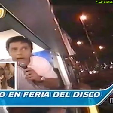Rigeo - 1K Likes - Este fue un recuerdo hermoso ! Disco de oro entregado en feria del disco en Alameda, gracias de corazón a todos los que me apoyan del día 1. Acá me quede firmando discos recuerdo con mi ex hermanager conejero. Nos reíamos y abrazábamos ese día más de 2 mil discos firmamos y ese premio fue más de 10 mil vendidos físicamente.. y luchando contra la piratería que tenía a la industria en dudas! Sólo decir dios siempre está conmigo y con mi fe, de salir adelante. mi Respeto a todos los artistas de la nueva escuela.. más música más Repeto para todos ! Buenas noches atte el papi del flow. Esto fue el 2004