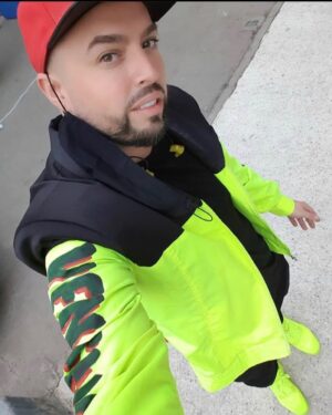 Rigeo Instagram - Les juro que si dejaran de webiar en fiestas clandestinas!! Y nos cuidáramos todos podríamos después hacer la fiesta más grande de chile!! El rubro artístico necesita trabajar y para eso se tiene que acabar el covid!! Qué más esperan para cuidarse .. conciencia cabros porfavor somos millones cuidándonos pero miles que les importa una Raja y gracias a esos miles pagamos todos!!