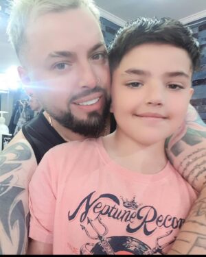 Rigeo Instagram - Mi nivel de amor en su máxima expresión. Mis 3 hijos, el amor de un padre de verdad es el amor más hermoso que dios te pueda dar. Feliz día del Niño mis pollos