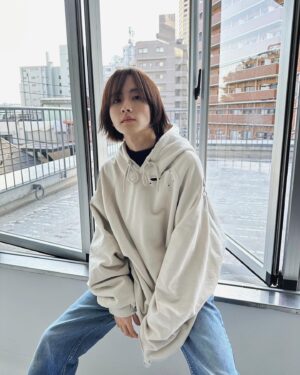 Rihito Itagaki Instagram - SPUR 2月号

2023年の「神」な買い物、紹介しております

今年もたくさんファッションに溺れたなと…

しあわせ