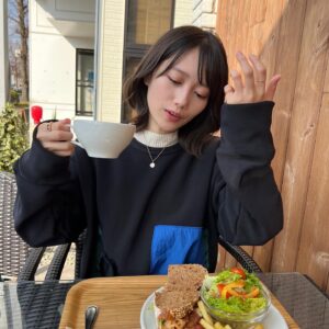 Rihona Kato Instagram - .
.
母と、茨城県つくば市にあるアンデルセンカフェへ。

パンがとても美味しいカフェ。
近くには大きな公園もあります🙆‍♀️
ジョギングしてる人多かったなぁ！

はー、花粉やば！チクショー

#茨城県 #茨城 #いばらき #茨城カフェ #つくば #つくばカフェ #アンデルセンカフェ #アンデルセンカフェつくば店 #テラス席はペット可 #テラス席はわんこok #近くに公園がある