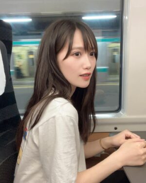 Rihona Kato Instagram - _

嘘みたいに可愛く常磐線に乗ってしまった

明日はLuckyFes楽しみに来てくんちょ🫰🏻
D4DJ 燐舞曲 青柳椿としてステージに立ちます。

茨城、美味しいものも
楽しい遊び場もいっぱいあるかんね〜！
暑いと思うけど、茨城堪能してってね。

#常磐線 #茨城 #電車 #LuckyFes #加藤里保菜 #りほにゃん #国営ひたち海浜公園 #ひたちかい海浜公園