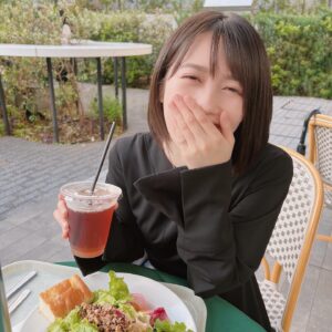 Rihona Kato Instagram - なんかカフェ

#cityshop #渋谷 #shibuya #cafe #カフェ #サラダ #salad
