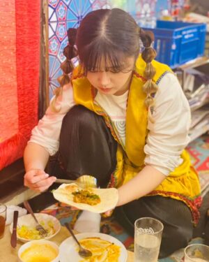 Rika Nagae Instagram - _
ラジオでもお話しした、食べるの大好きチーム😋
るるきゃんさんに隠し撮りされてたのが
いい写真すぎたから共有したい📸