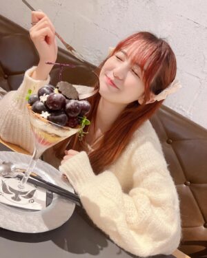 Rika Nakagawa Instagram - .
夜パフェ🤤🍇🤍🌙