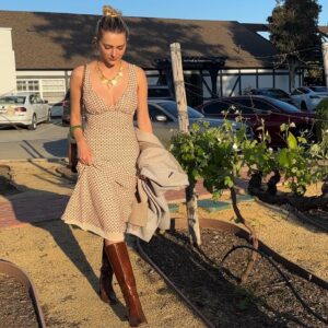 Riley Dandy Instagram - Whining and dining