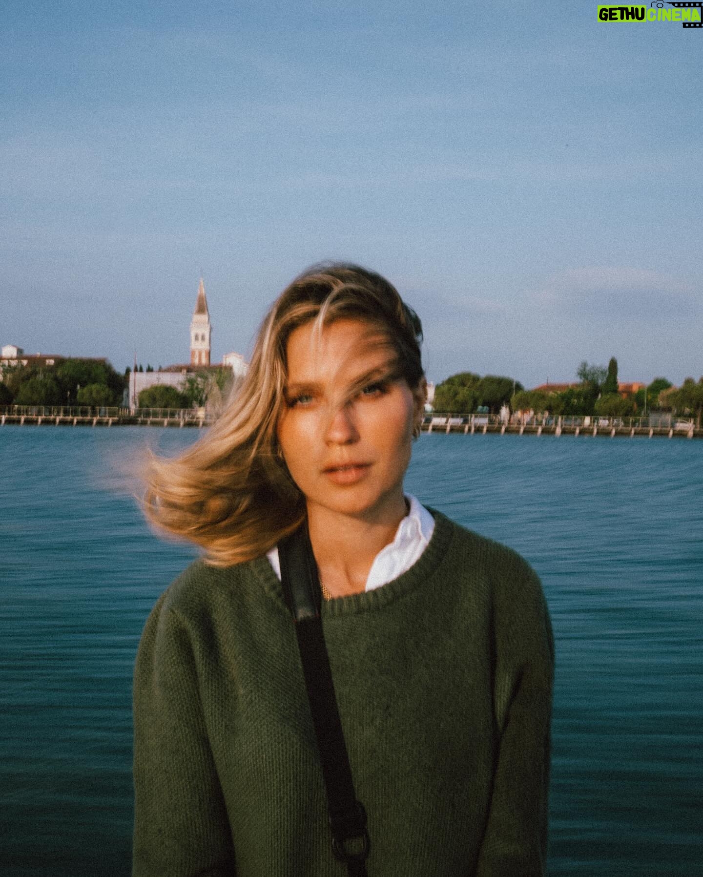 Riley Harper - 25.1K Likes - This is not a birthday post, this is not an anniversary post, it is simply an appreciation post. 💌 @paigeharper