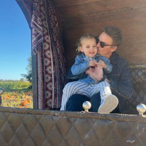 Riley Smith Instagram - A wholesome trip to the Pumpkin Patch. 🎃