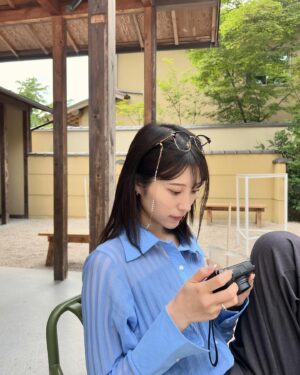 Rina Koyama Instagram - @blue_palang.official 🐬🎧
#bluepalang #ブルーパラン
#sheerdockingshirt
#오오티디 #오오티디룩 #오오티디패션 #패션 #패션스타그램 #패션코디 #데이리룩 #카페 #카페스타그램 #일상 #일상스타그램 #일상 #일상스타그램 #일본 #ootd #daily #dailylook