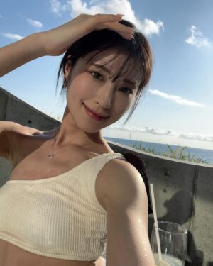 Rina Koyama Instagram - ♡