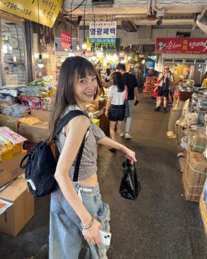 Rina Ohta Instagram - summer vacation in 📍🇰🇷