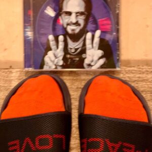 Ringo Starr Instagram - EP3 man it’s all happening peace and love. Thanks 😎✌️🌟❤️🎶🍒🥦🌈☮️