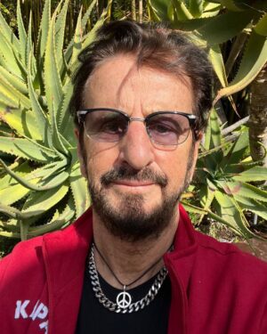 Ringo Starr Instagram - I’m sure you’ll be as surprised as I was I tested positive again for Covid the rest of the tour is off I send you peace and love Ringo. 😎✌️🌟❤️🎶🎵🍒🥦🌈☮️