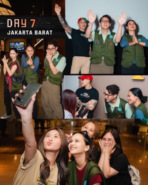 Rio Dewanto Instagram - Perjalanan ledakan langsung 13 Bom di Jabodetabek pada minggu pertama penayangan film #13BomdiJakarta selesai!

Sekarang 13 Bom sedang diledakkan langsung di Surabaya, Semarang, Purwokerto, dan Bandung. Warga DAR DER DOR di kota-kota tersebut, jangan sampai kelewatan ya!

#13BomdiJakartaFilm
#SedangTayangdiBioskop
