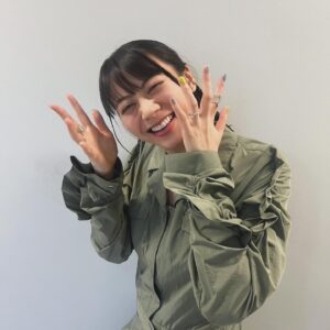 Rio Yamashita Instagram - プレバト。
一筆書きアート、リベンジならず。
はたまた凡人でした。。。😭😭😭
あがぁあああああ！

でも全力で努力はしたので、悔いなし。
📸テンションおかしくなった後は、不貞腐れて楽屋でチョコレート食べて帰りました。

つぎ、、、つ、つぎこそ！！🔥🔥🔥

#プレバト
@prbt_official