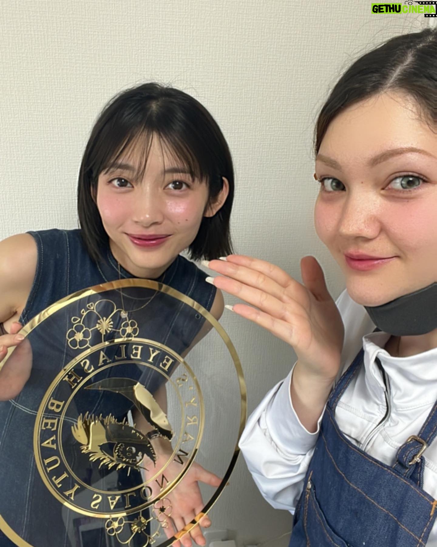 Risako Ito - 3 Likes - 久しぶりのマツパ
@marys_eyelash さんでナチュラルにかけて頂きました!
マツパすると時短にもなるしメイクがとっても楽🌻
PR @marys_eyelash
#Eyelash #EyelashSalon #MarysEyelash #メリーズアイラッシュ #アイラッシュ #アイラッシュサロン #まつエク #まつエクサロン#まつ毛エクステサロン#まつエクデザイン#アイラッシュデザイン#アイリスト#個人サロン#六本木サロン#まつ毛パーマ東京#まつぱ#まつパ #arseedmarketing