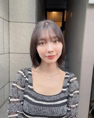 Risako Ito Instagram - @aidaman321 さん

いつもありがとうございます♪
艶感のあるカラーとトリートメントで
髪が生き返りました^ ^