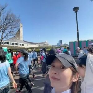 Risako Ito Instagram - とーーっても楽しかった〜🏃‍♂️
またみんなで走りたい！！

#10キロラン 
#表参道ウィメンズラン 
#表参道womensrun