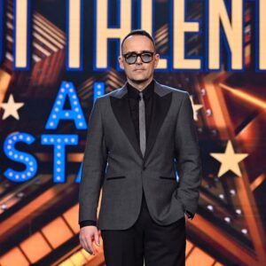 Risto Mejide Instagram - Muy pronto lo vais a flipar muy fuerte. Las olimpiadas del talento llegan a nuestro país. Gracias @mediasetcom por seguir confiando en mí como jurado de @gottalenttv, esta vez en su primera edición europea de #allStars. Y gracias @fremantleesp, seguís siendo los mejores detectando y trabajando el talento. Un lujo coincidir con @santimillan @edurnity y @pau_eche una edición más. Os veo pronto en @telecincoes.