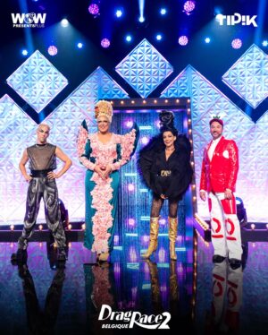 Rita Baga Instagram - 🌸 EPISODE 4 DEMAIN / TOMORROW 🌸

Déjà la mi-parcours pour nos reines! 
Le jury cette semaine: @lio_la_vraie @mustiimusic and my new friend @stefgustaph ❤️

LOOK
Outfit: Daniel Serrurier
Hair: @franci6666 
Bling: @ampedaccessories 
MUA: @m_kevinbaldassarre 
Photo: @vladvdk 

Dès demain sur AUVIO, @wowpresentsplus et @cravecanada et en télé ce dimanche sur @tipikrtbf