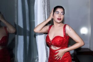 Ritika Sukheeja Instagram - In January, we celebrate the queen 
RIRI❤️
.
.
I'm super grateful to this amazing team. Thank you so much guys❤️
Customized gown @tulipafashionstudio
Pc @studio_2.zero
Muah @sharmilahairandmakeup
.
.
.
.
.
.
.
#birthdaymonth #birthday#portraitsquad #portraitshots #boutique #fashion #style #love #cute  #beauty #beautiful #pretty #eyes #model #dress  #heels #styles #outfit #jewelry #shopping #smile #misskollywood #missindia #beautypageant #pageant #missindia #pagentry #model
