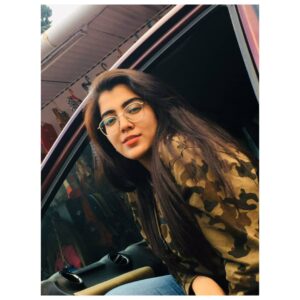 Ritika Sukheeja Instagram - You can't dull my spark 🧡
PC @mr_lickuid 
.
.
.
.
.
.
.
#ooty  #ootydiaries  #picturegoals #modeling #modellife
