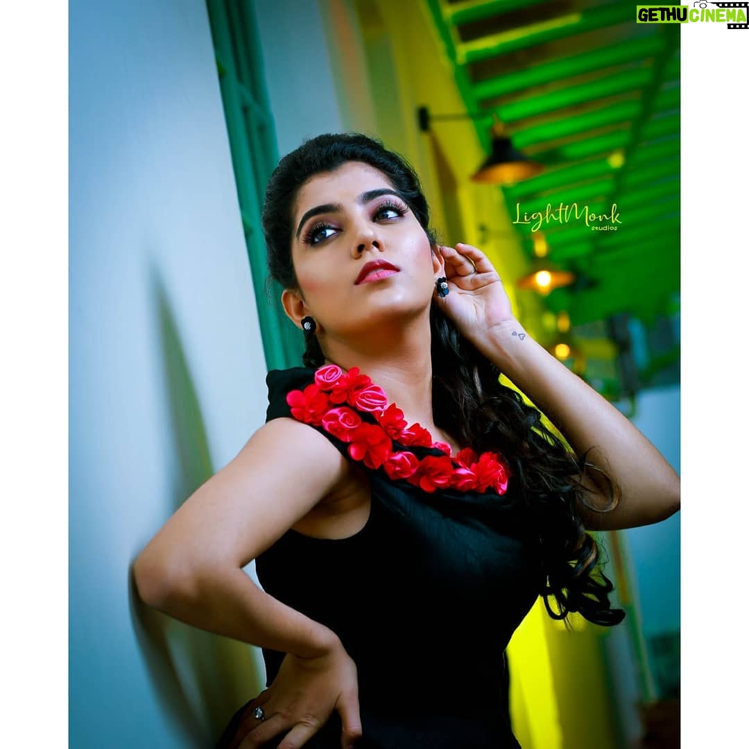 Ritika Sukheeja - 785 Likes - Light it upš·
Muah @sugunadevi_makeup_artist
Photography @lightmonkstudios
Costume by @thisadesignstudio
.
.
.
.
.
.
.
.
.
.
#portraitsquad #portraitshots #boutique #fashion #style #love #cute #beauty #beautiful #pretty #eyes #model #dress #heels #styles #outfit #jewelry #shopping #smile #misskollywood #missindia #beautypageant #pageant #missindia #pagentry #model
