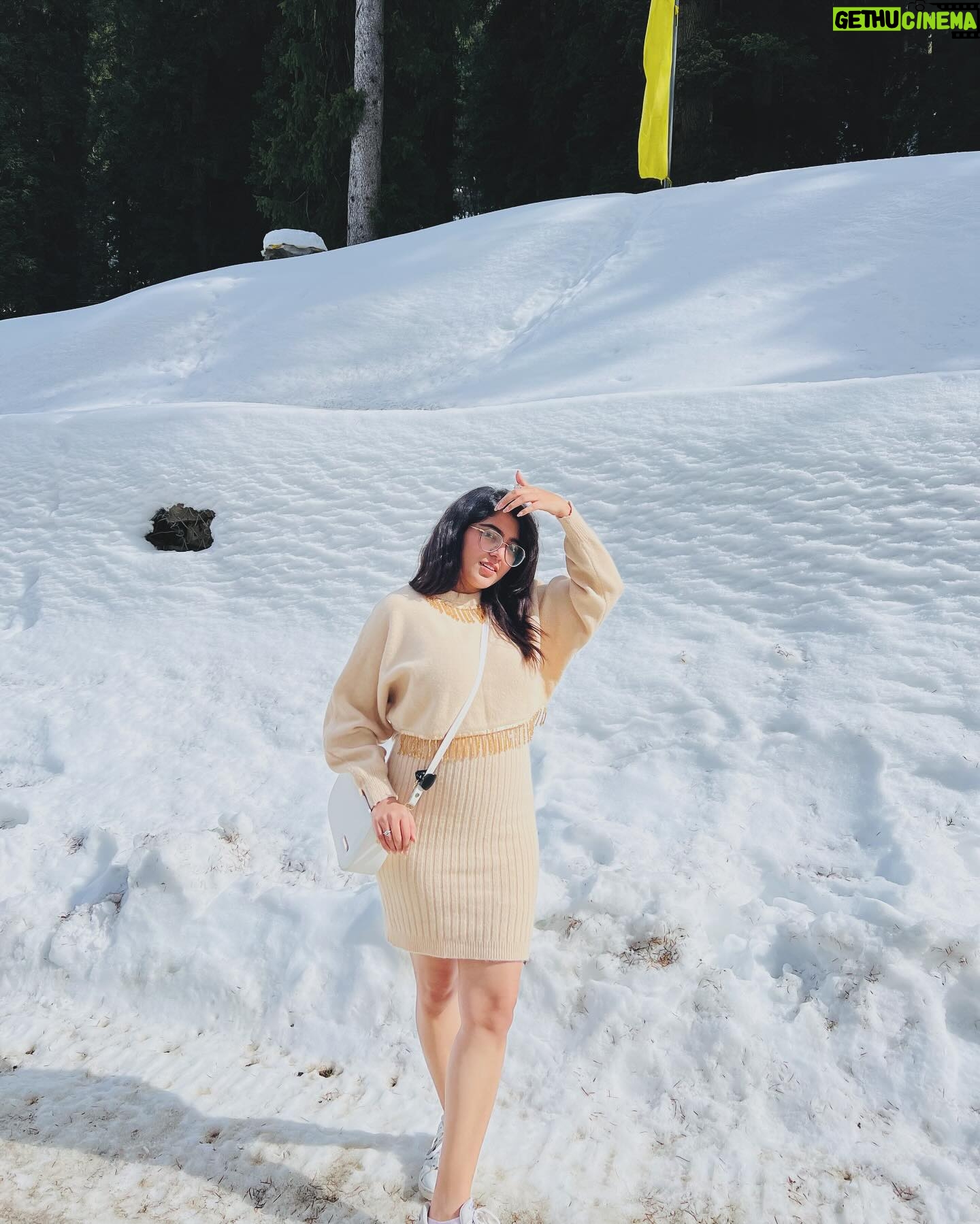 Ritika Sukheeja - 645 Likes - Like I said, your winter Queen is enjoying WINTER WONDERLAND āļøāļø
.
.
.
.
.
.
.
.
.
.
.
.
.
#manalidiaries #manali #snow #portraitsquad #portraitshots #boutique #fashion #style #love #cute #beauty #beautiful #pretty #eyes #model #dress #shoes #styles #outfit #jewelry #shopping #smile #misskollywood #missindia #beautypageant #pageant #missindia #pagentry #model