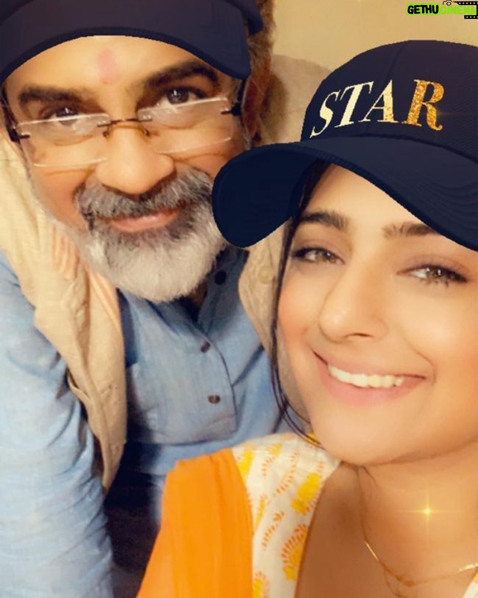 Rituraj Singh - 590 Likes - Happy Daughters Day to One of My Favourite Daughters On Screen...
Lots of Love & God Bless You ā¤ļøā¤ļøā¤ļø