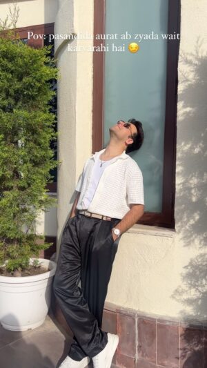 Ritvik Arora Instagram - Ek to itni garmi upar se ye 😏
@welcomhotelthesavoy 
.
.
.
#summer #vacation #holiday #mussoorie #savoyhotel