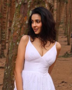 Actress Riya Suman HD Instagram Photos and Wallpapers March 2024