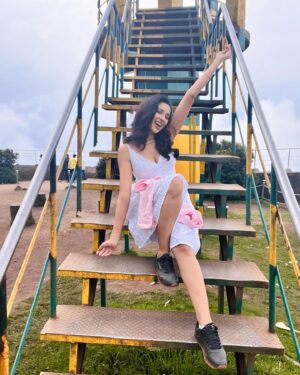 Riya Suman Instagram - Kodaikanal: the Princess of Hills🤌♥️
