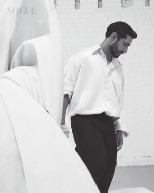 Riz Ahmed Instagram - Thanks @voguesingapore for the opportunity to talk about gratitude, joy, and Gaza.

-

Credit
Editor-in-chief:
Desmond Lim
@monkiepoo

Photographer:
Adam Franzino | Art Department
@adamfranzino 
@artdeptagencyla 

Groomer:
Michael Dueñas
@michaelduenas

1st Photo Assistant:
Josh DeAngelis

2nd Photo Assistant:
Matt Mimiaga

Digital Tech:
Merlin Viethen

Casting:
Jill Demling
@jilldemling 

Producer:
Jordan Metz
@jor__art 

Fashion feature editor:
Maya Menon
@menon.maya

BTS:
Aimee Madigan
@axmee.ai

Outfit:
Burberry
@burberry

Location:
Sawmill Studio
@sawmillstudio