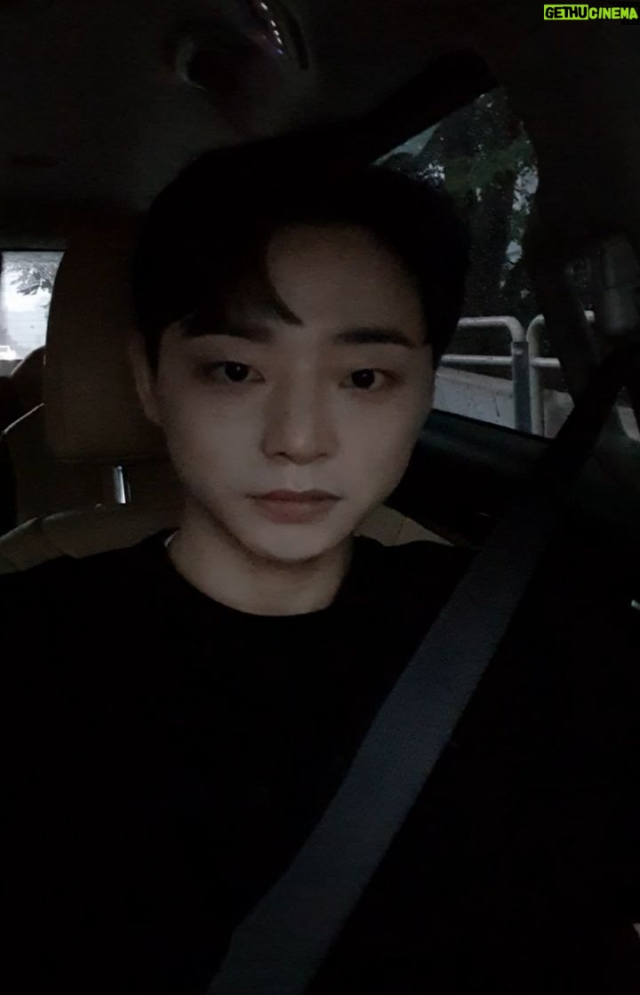 Ro Jong-hyun - 14.4K Likes - 🖤
.
.
.
#love