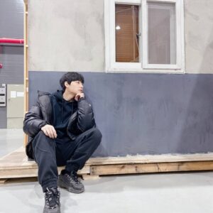 Ro Jong-hyun Instagram - 사진연습
.
.
.
#사진 
#연습 
#일상