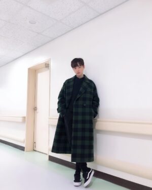 Ro Jong-hyun Instagram - by 태욱이형
.
.
.
.
.
#인스타그램 
#셀스타그램 
#사진 #by . 태욱이형
#tvn 
#드라마 
#사이코메트리그녀석