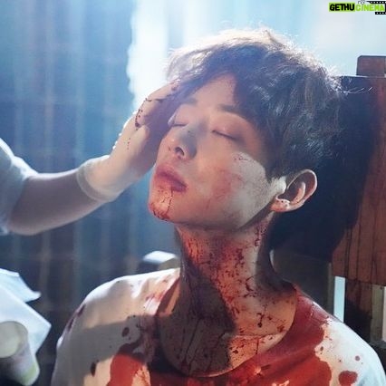 Ro Jong-hyun - 90.2K Likes - 너무 행복했습니다..
.
.
.
.
#타인은지옥이다
#사랑합니다
#❤️ #vibeactors
