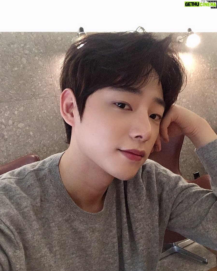 Ro Jong-hyun - 20K Likes - ❤️
.
.
.
#mbc
#드라마
#5월20일
#수요일 #목요일
#꼰대인턴