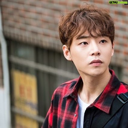 Ro Jong-hyun - 16.8K Likes - #Repost @ocn_original
-
OCN DRAMATIC CINEMA
<타인은 지옥이다>
매주 토/일 밤 10시 30분 본방송
#타인은지옥이다 #강석윤
#OCN #drama #kdrama
#바이브액터스 #VIBEactors
