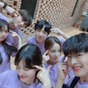 Ro Jong-hyun Instagram - 오늘 밤 라이브온
.
.
.
#jtbc 
#9시30분 
#플레이리스트
#라이브온