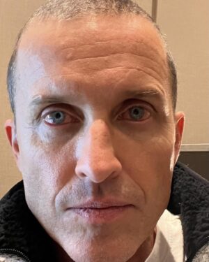 Rob Benedict Instagram - I’m hearing this guy is keeping people up at night. 
Apologies and you’re welcome. 

Just a quick shout out to the incredible stunt team led by @3youngkings, those were my boys right there. And the incredible effects team @stephanfleet and @rimac79 and their crew.  Putting clones together and making them do unholy things to each other is no easy task!!

The entire sequence took several weeks to accomplish - thanks to the hardworking crew, hair and makeup, the producers, @starrla14 , #philsgriccia, the aforementioned stunt team and EFX crew, the amazing actors I got to share time with (@valoriecurry @karenfukuhara @tomercapone @lazofficial @karlurban) my excellent intimacy coordinator @caseyhudecki and our awesome director @gavvy2000, and all of this under the watchful eye of his lordship @erickripke1. 

Thanks for the can’t-unsee-it ride! 😜

#theboys @theboystv @primevideo @sethrogen @evandgoldberg @nhmoritz @pavun