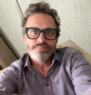 Rob Benedict Instagram - Flight delay.  Staying over night. Clothes will be reused.  Don’t stand too close.