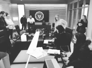 Rob Brown Instagram - Gonna let this one breathe. Brand spankin new @nbcblindspot #Blindspot May 24th. #squad #team #dog #composition #Brooklyn #nyc #NY #hashtag #franklindpupplesworth