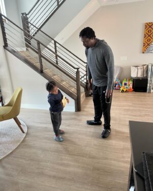 Rob Brown Instagram - Good morning. Happy #humpday! Things are looking up! Keep going! #NY #LA #Dad #Twins #FortGreene Go @nyknicks!