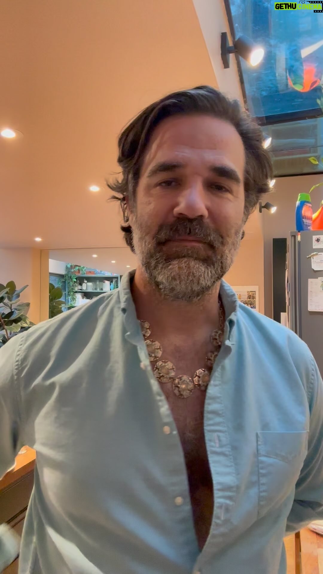 Rob Delaney - 7.4K Likes -